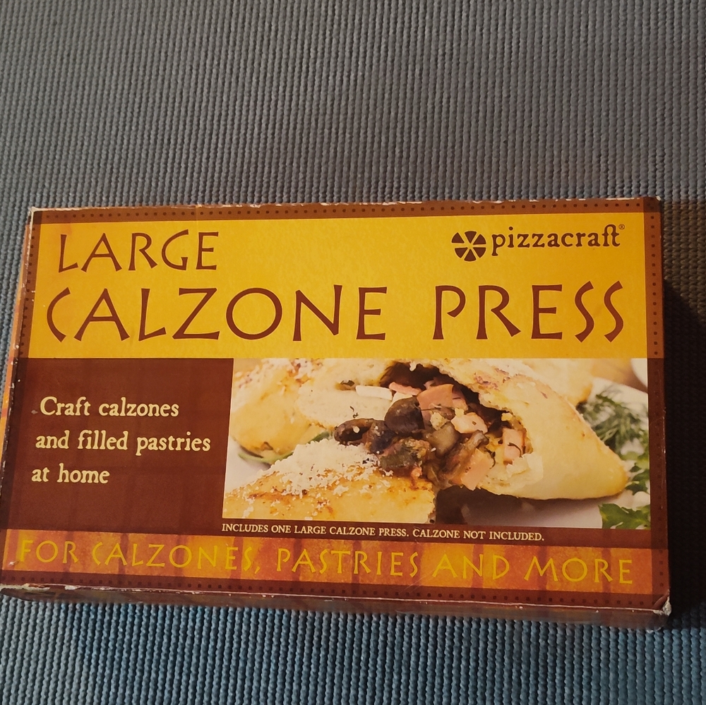 Large Calzone Press - Brown
